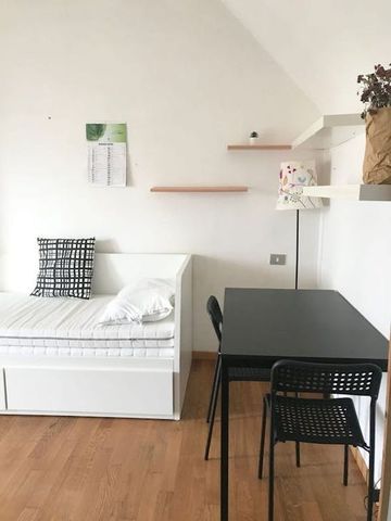 Via Giordano Bruno, Milan, Lombardy 20154 - Photo 5