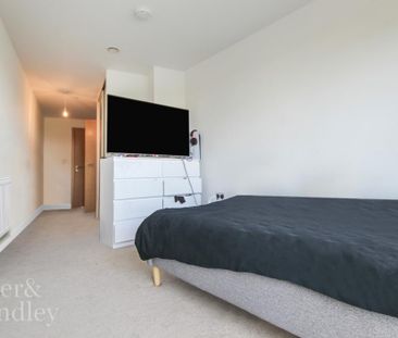 2 bedroom apartment to rent - Photo 3