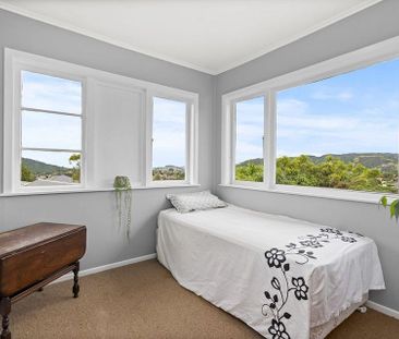 Cosy 3 bedroom with a view, close to town - Photo 1