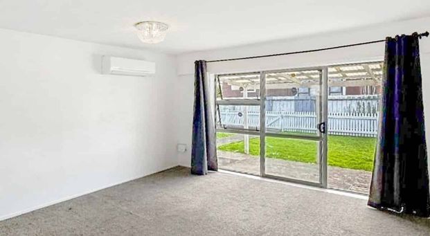 2 bedroom home for Rent in Papatoetoe! - Photo 1