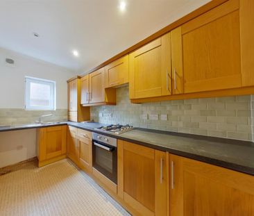 Bury Hall Lane, Alverstoke, Gosport - Photo 1