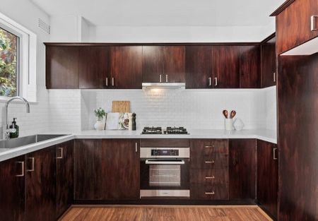 Croydon Park - Photo 2