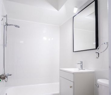 Victoria Towers - Photo 6