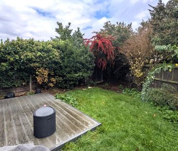 Priestly Gardens, Old Woking, Surrey, GU22 - Photo 5