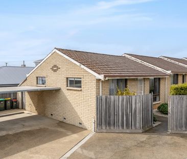 Convenient Living in Prospect - Photo 2