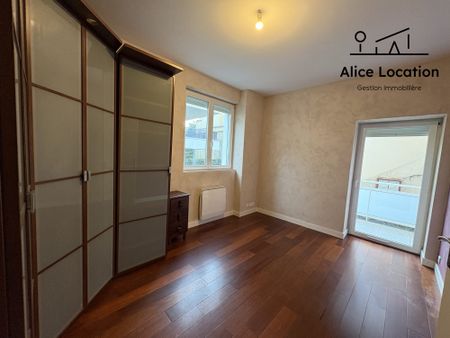 Location Appartement 4 pièces 88m² DOUVAINE 74140 - Photo 3