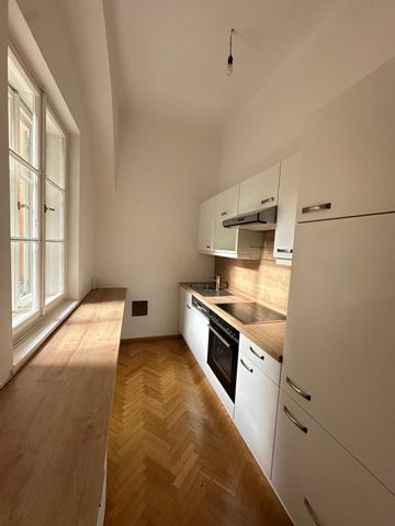 4-Zimmer-Erstbezug nach Sanierung mit Balkon in der Herrengasse – Provisionsfrei! - Photo 2