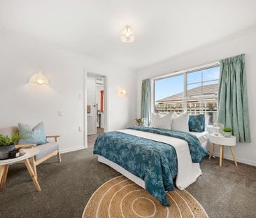 Charming 2BR Home in Masterton - Photo 2