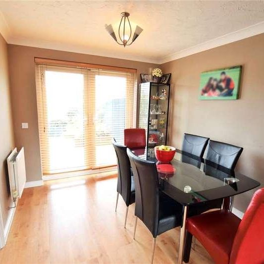 Cooke Rise, Warfield, Berkshire, RG42 - Photo 1