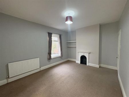 2 bedroom terraced house to rent - Photo 4