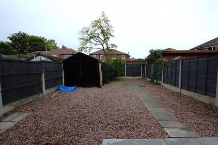 3 bedroom semi-detached house to rent - Photo 4