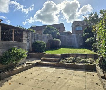 2 bedroom semi-detached house to rent - Photo 2