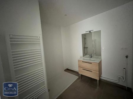 Location Appartement 3 pièces 72m² LORIENT 56100 - Photo 4