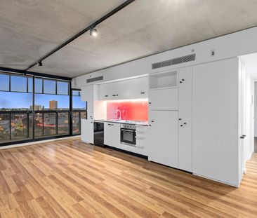 Stylish 2 bedroom apartment with stunning views - Photo 1