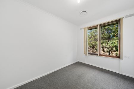 40 Oleria Street, Karabar NSW 2620 - House For Rent | Domain - Photo 5
