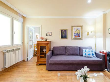 Plaza del Conde del Valle de Súchil, Madrid, Community of Madrid 28015 - Photo 3