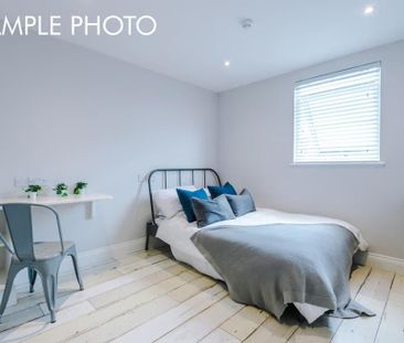 7 bedroom terraced house to rent - Photo 3