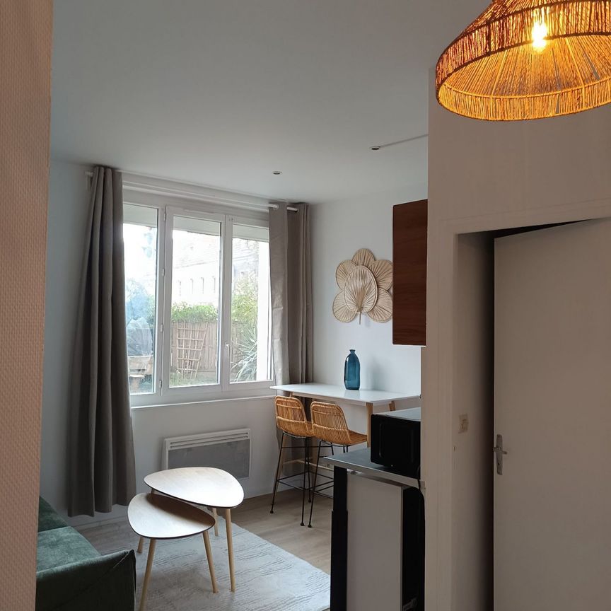 Location Appartement 1 pièce 17m² TROYES 10000 - Photo 1