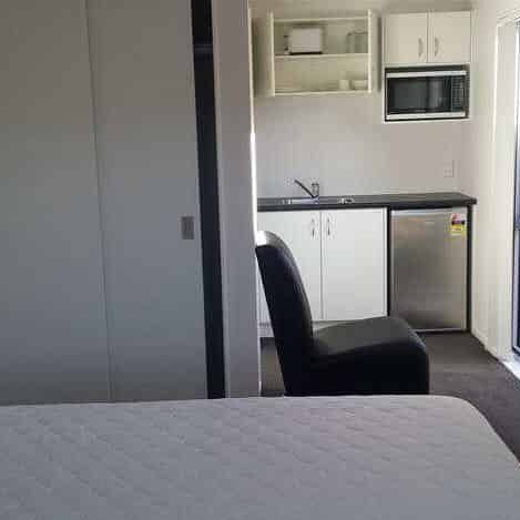 Fully Furnished Studio Apartment - Photo 1