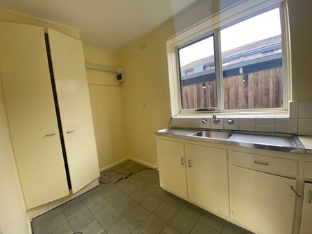 4/4 Walnut St, Carnegie VIC 3163 - Apartment For Rent | Domain - Photo 4
