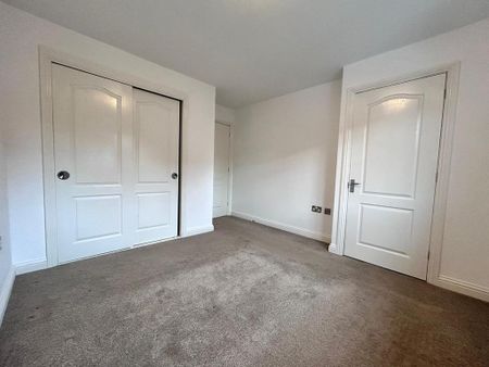 3 bedroom detached house to rent - Photo 4