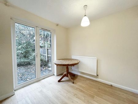 3 bedroom terraced house to rent - Photo 3