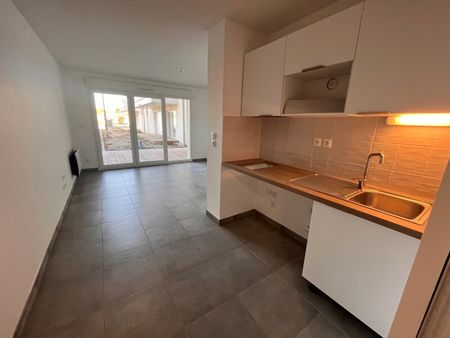 Location Appartement 1 pièce 28m² ST JORY 31790 - Photo 2