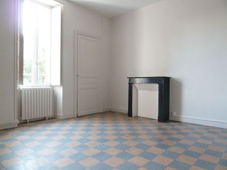 Angers proche Gare et Tram - A louer à Angers rue ... - Photo 5