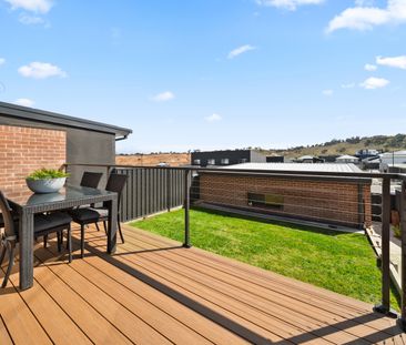 6 Pannell Street, Whitlam ACT 2611 - House For Rent | Domain - Photo 4