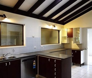 2 Balonne Street, Runcorn, QLD 4113 - Photo 3