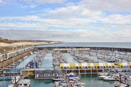 Brighton Marina, Brighton, BN2 - Photo 4