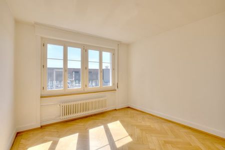 "Altbauwohnung mit Fischgratparkett" - Photo 4