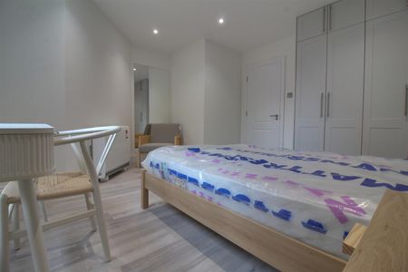 Clayton Street West, Newcastle Upon Tyne - Photo 3