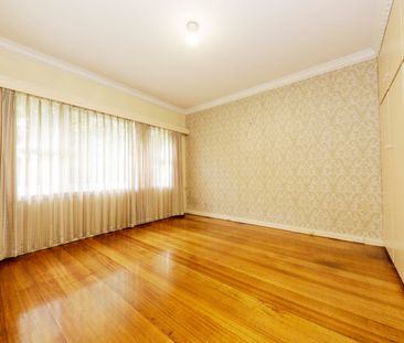 569 High Street Road, Mount Waverley, Vic 3149 - Photo 1