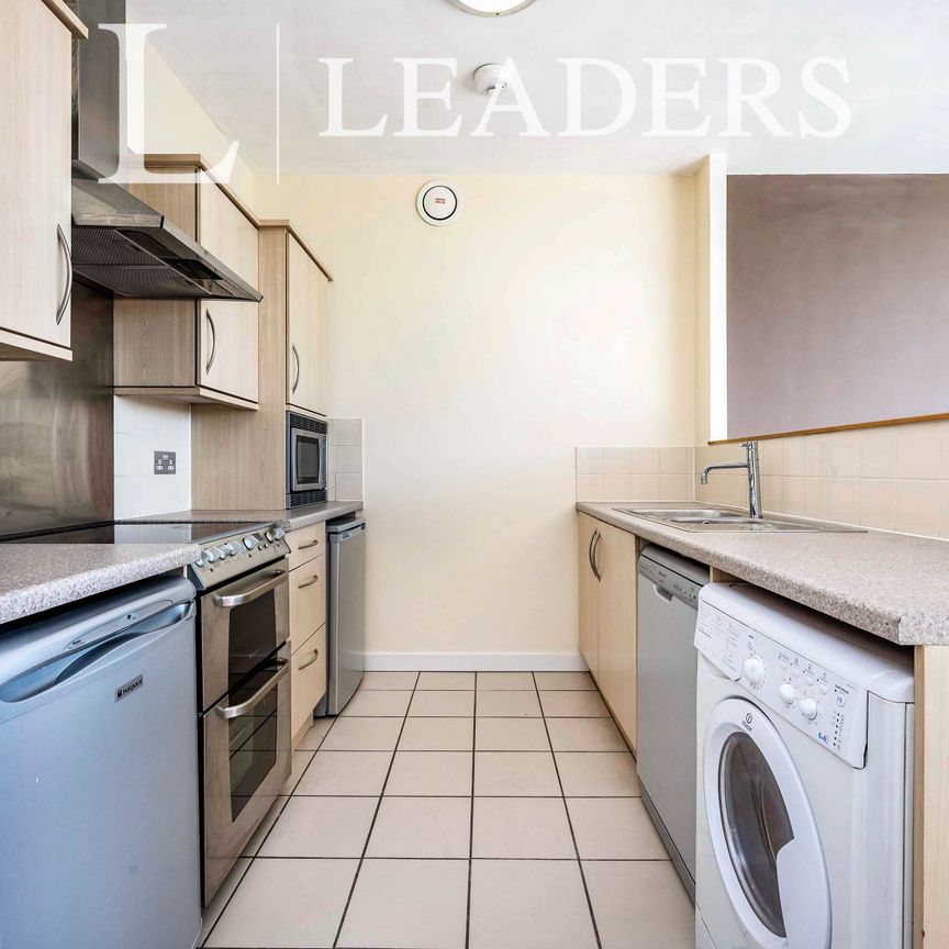 2 bedroom apartment to rent Silbury Boulevard, Milton Keynes, Buckinghamshire, MK9 - Photo 1