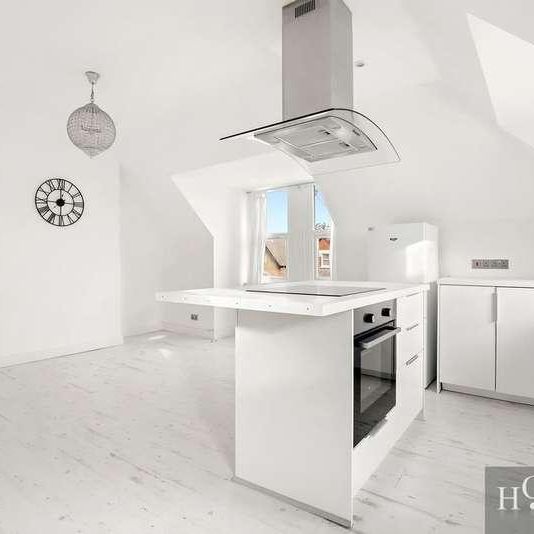 Park Avenue, Alexandra, N22 - Photo 1