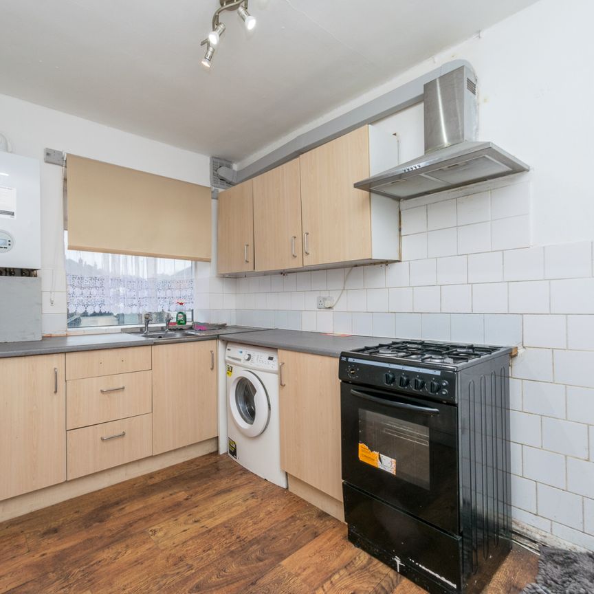 67A CROSS GREEN LANE CROSSGATES LS15 7SA - Photo 1
