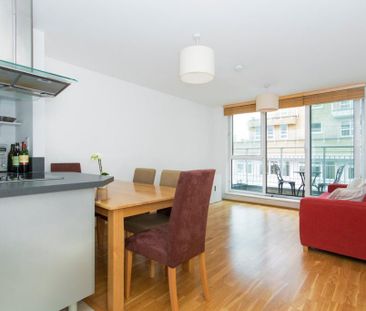 1 bedroom flat to rent - Photo 2