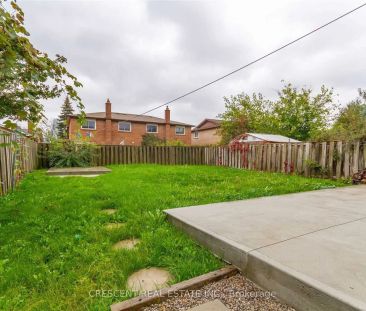 4036 Dunmow Crescent #Upper - Photo 5