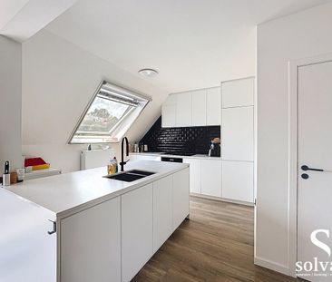 Instapklaar ruim appartement met 3 slaapkamers en balkonterras - Foto 2