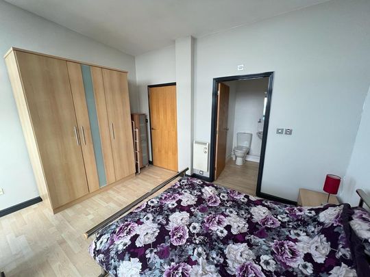 1 bedroom penthouse to rent - Photo 1