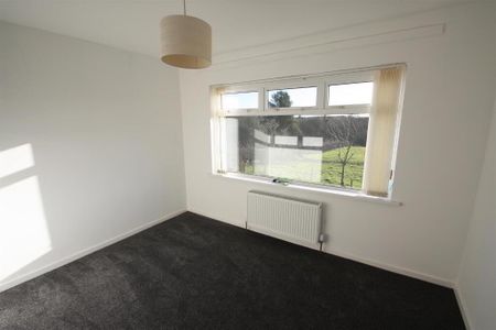 75 Drumgooland Road, Downpatrick, BT30 8QL - Photo 4