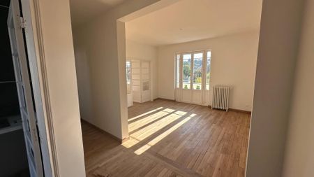 Location Appartement 4 pièces 89m² MEUDON 92190 - Photo 2