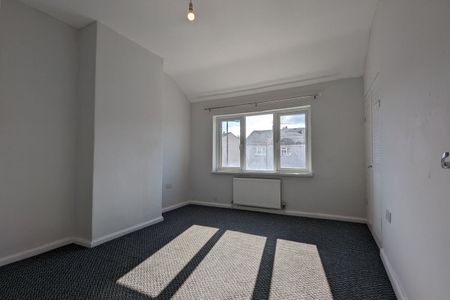 The Crescent - Photo 4