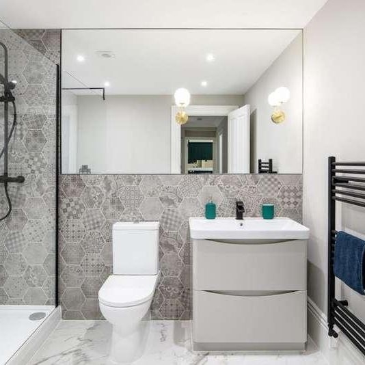 Claremont House, Framlington Place, NE2 - Photo 1