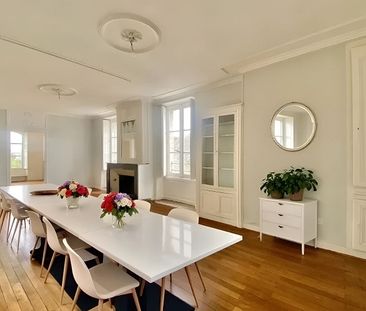 A LOUER - NANTES CATHEDRALE - APPARTEMENT BOURGEOIS 6 pièces de 204... - Photo 5