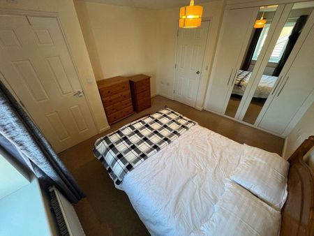 Mixed use to rent - Photo 5