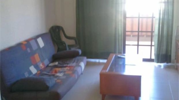 Apartamento de alquiler en Calle Odisea, B67, Costa del Silencio - Photo 1