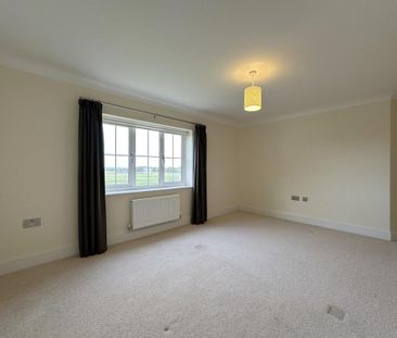 3 bedroom link detached house to rent - Photo 6