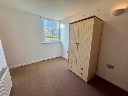 12a Lesley Heights, Greenisland, Carrickfergus, BT38 8TB - Photo 3